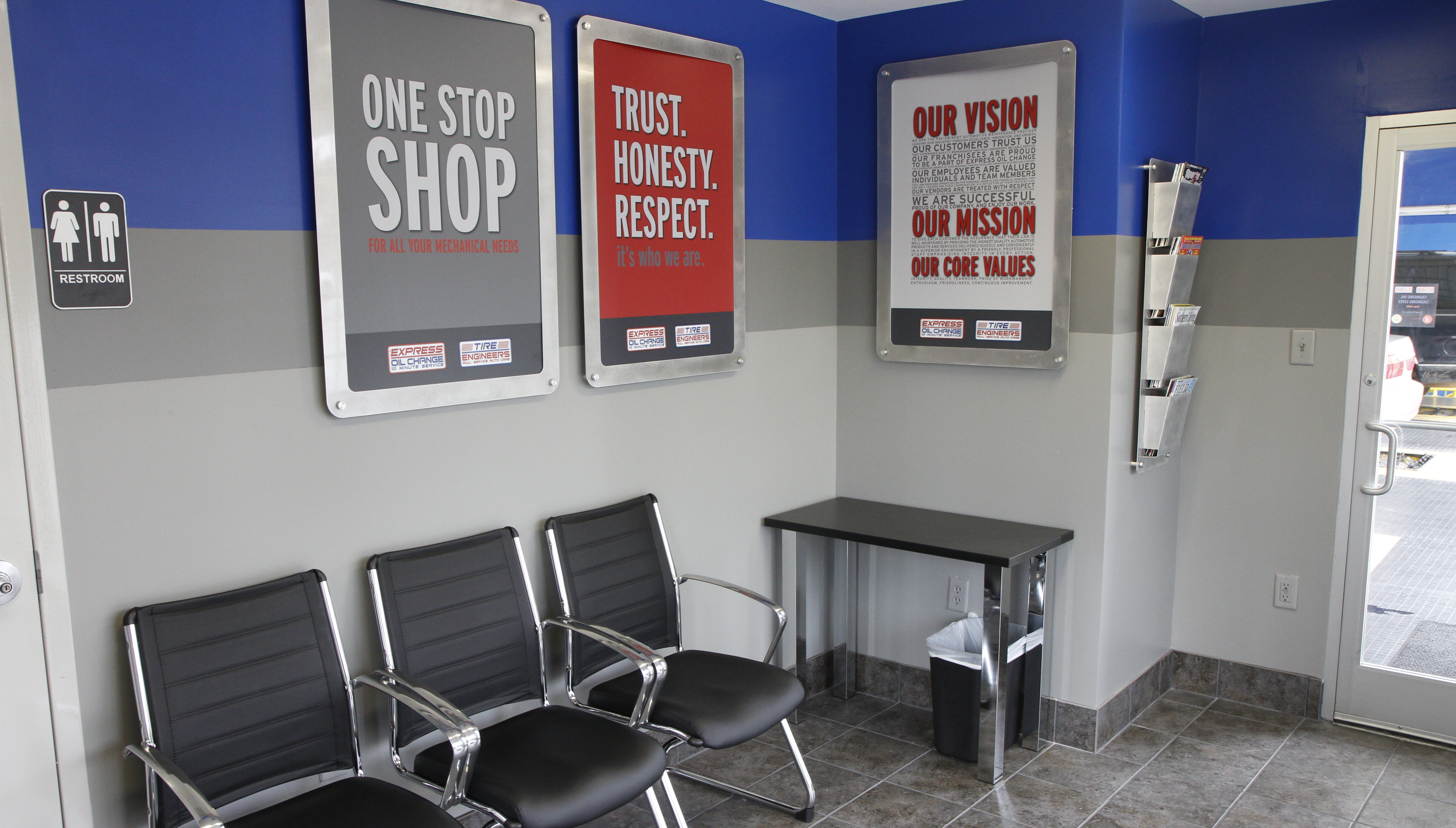 Express Oil Change & Tire Engineers - Baton Rouge, LA