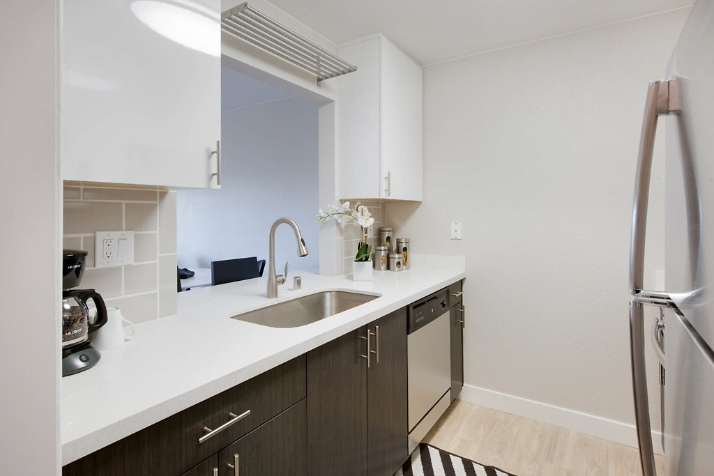 Regency at Mountain View Apartments - Mountain View, CA
