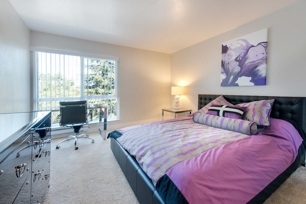 Regency at Mountain View Apartments - Mountain View, CA
