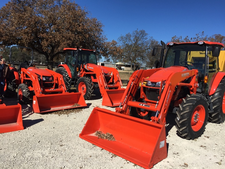 MOORE'S SERVICE CENTER Image