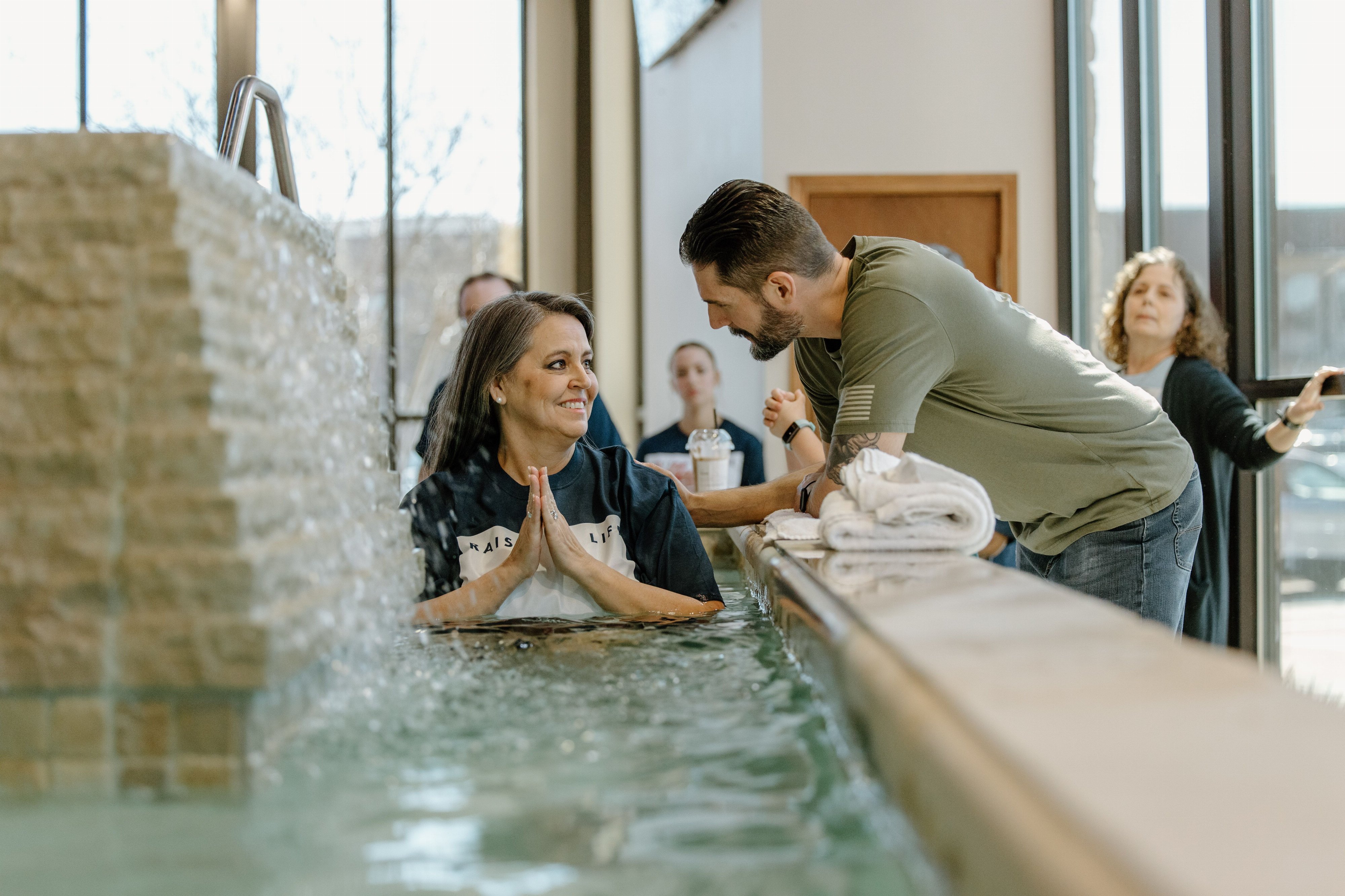 Heartland Church Image