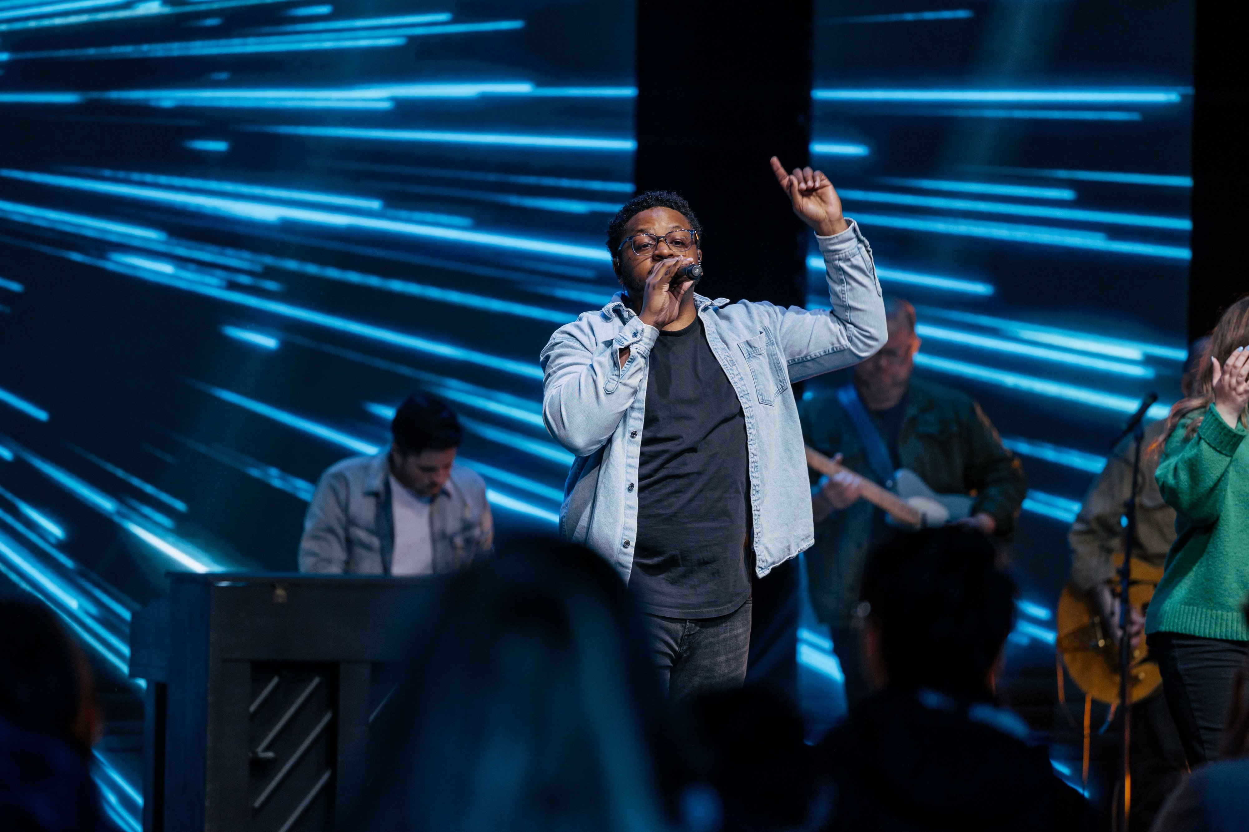 Heartland Church Image