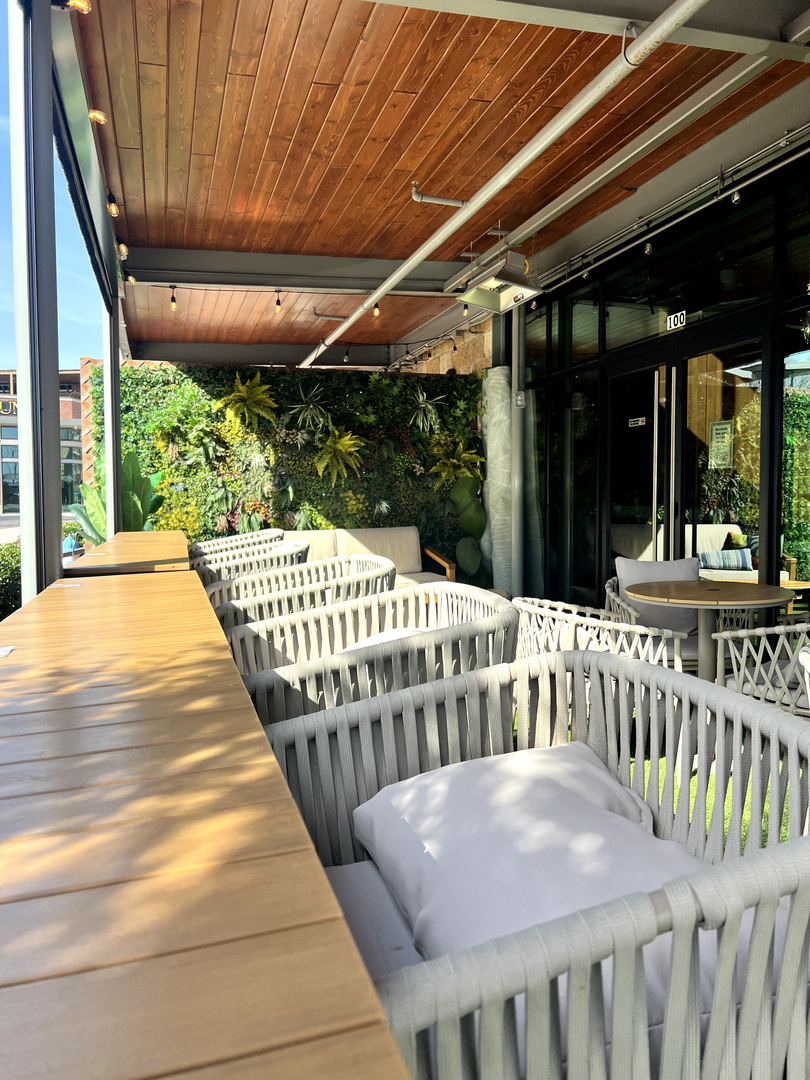 Escape 360 Cafe Image