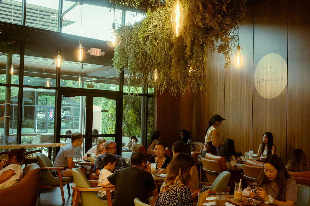 Escape 360 Cafe Image