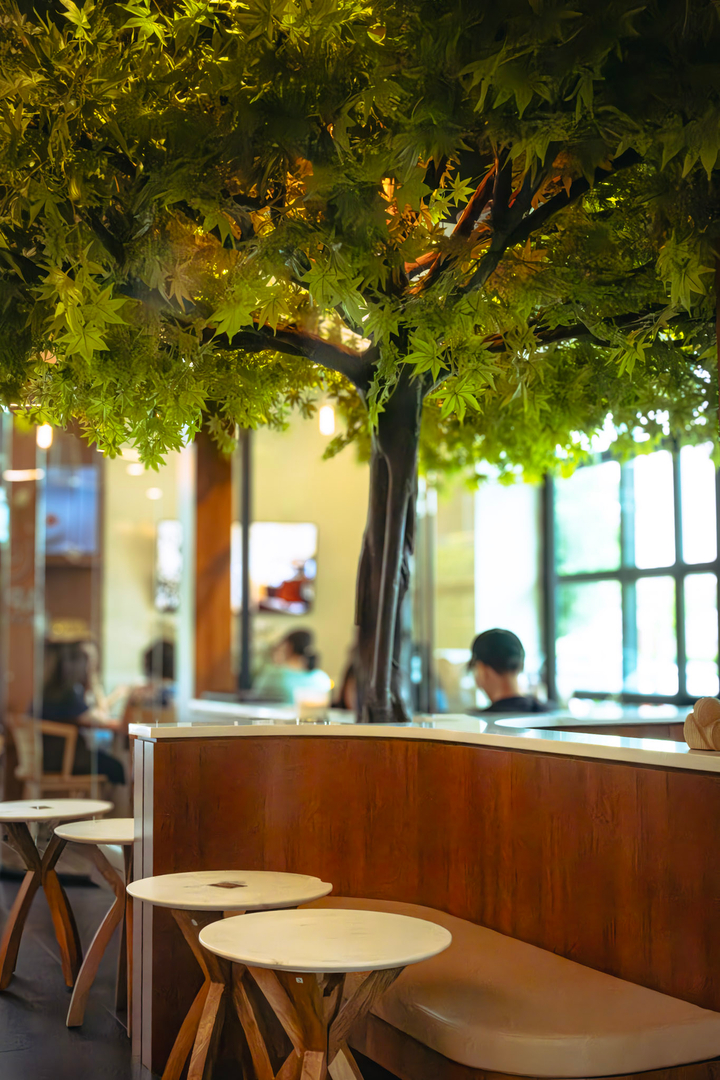 Escape 360 Cafe Image