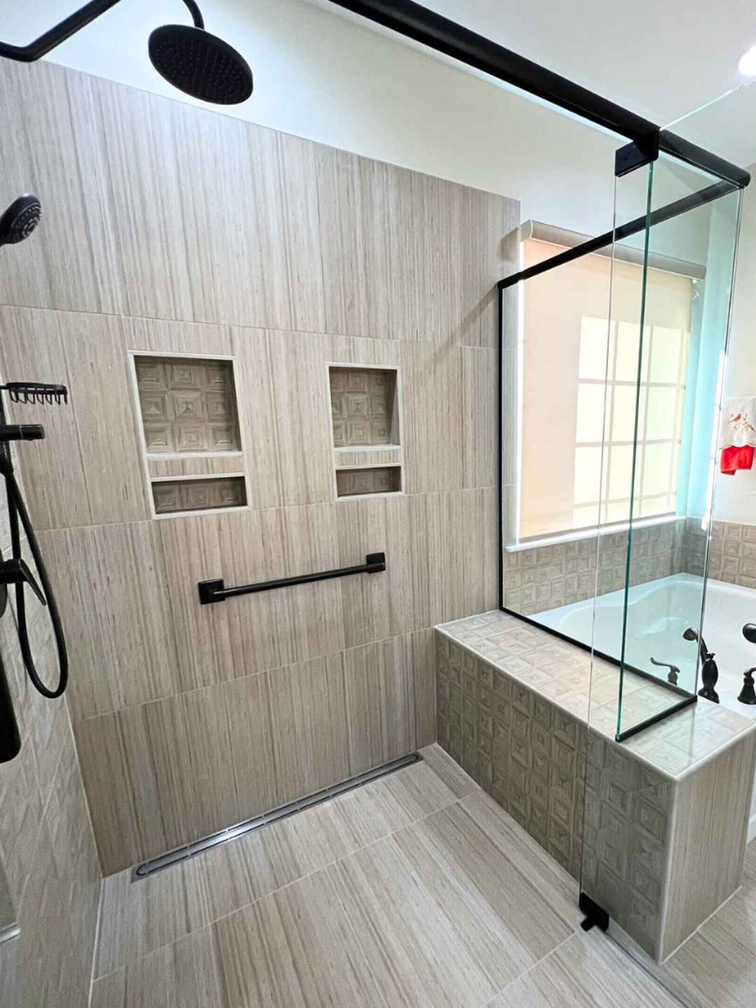 Reliable Glass and Stone Image