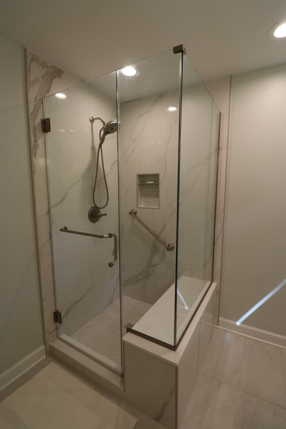 Reliable Glass and Stone Image