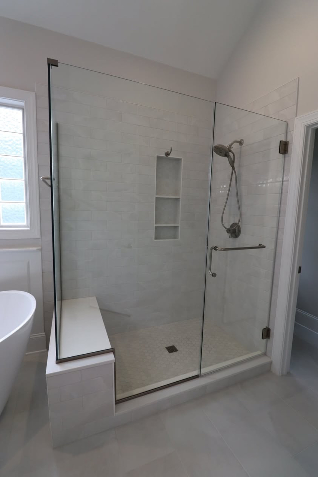 Reliable Glass and Stone Image