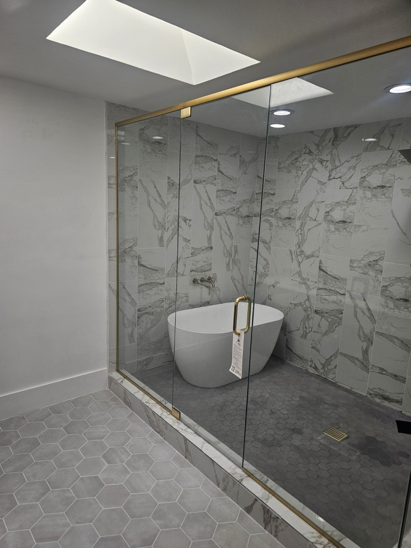 Reliable Glass and Stone Image