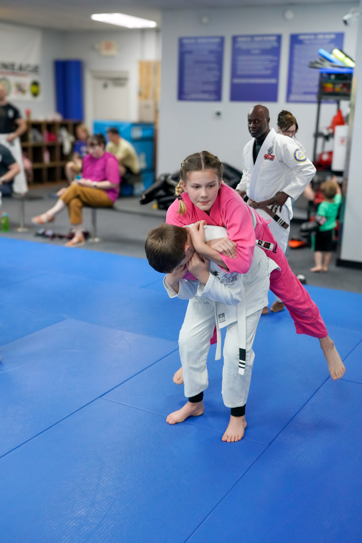 Calvert MMA Academy - Lineage BJJ / Gracie Jiu-Jitsu Image