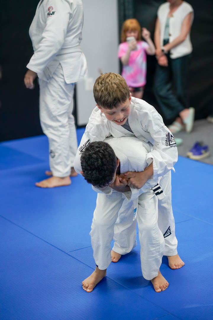 Calvert MMA Academy - Lineage BJJ / Gracie Jiu-Jitsu Image
