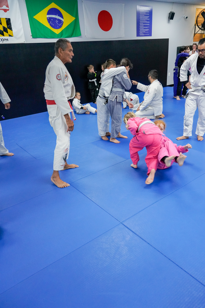 Calvert MMA Academy - Lineage BJJ / Gracie Jiu-Jitsu Image