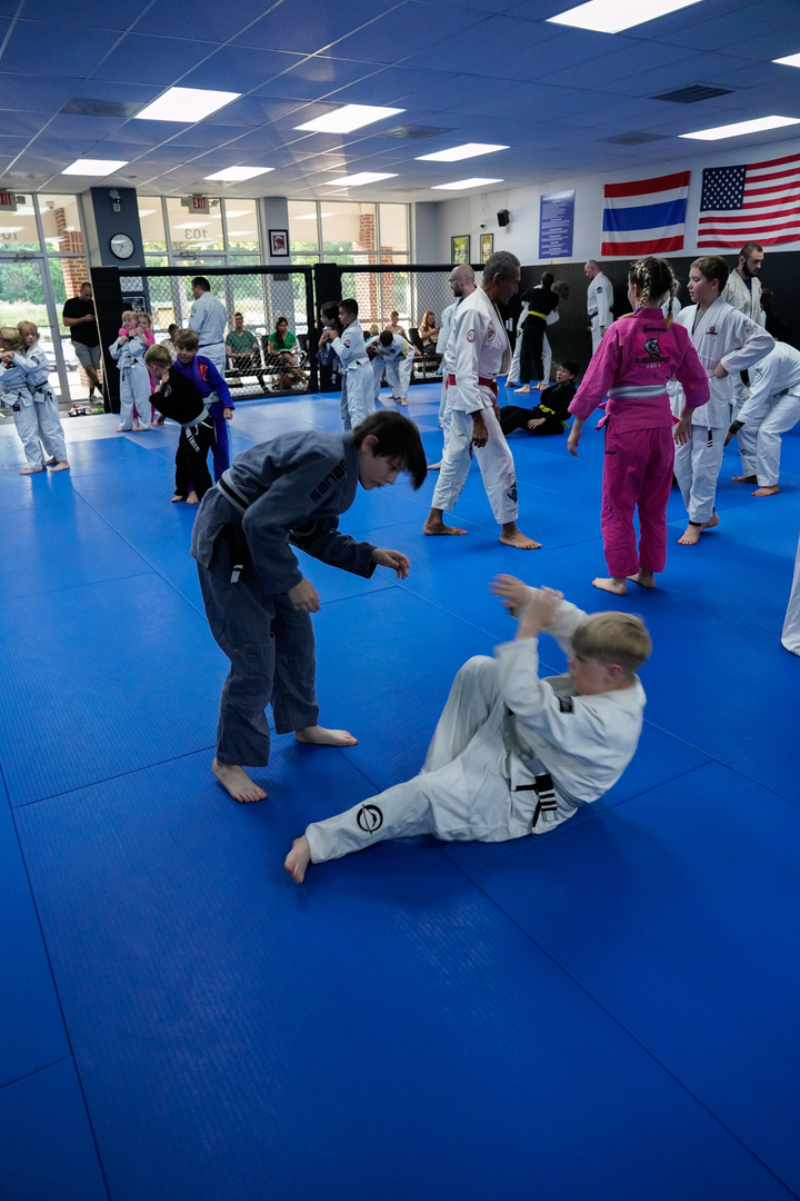 Calvert MMA Academy - Lineage BJJ / Gracie Jiu-Jitsu Image