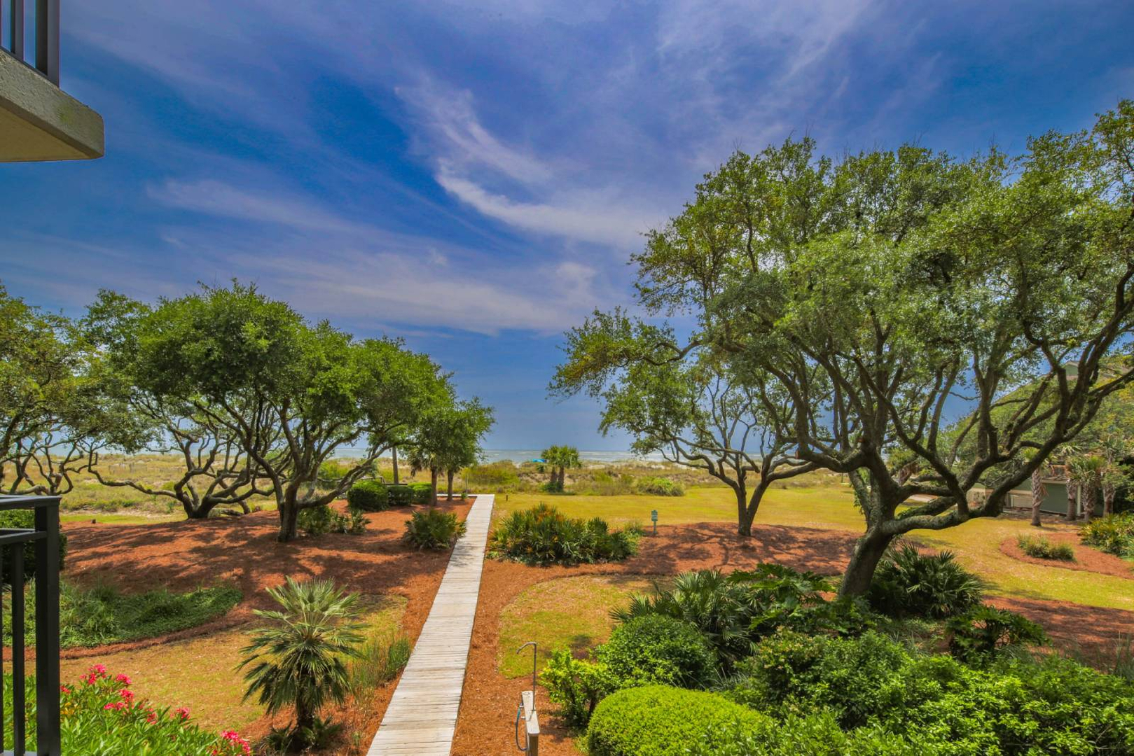 iTrip Vacations Charleston Beaches Image