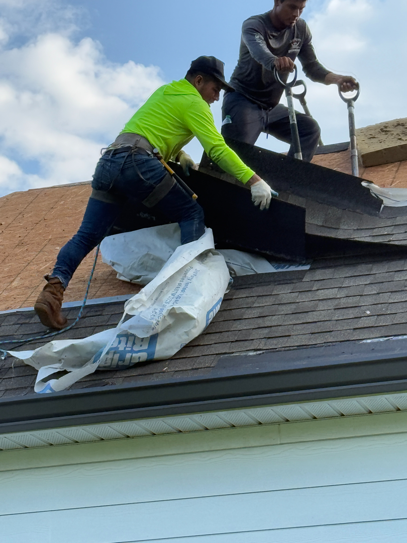 Veteran Roofing Systems Image