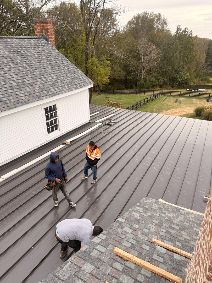 Veteran Roofing Systems Image