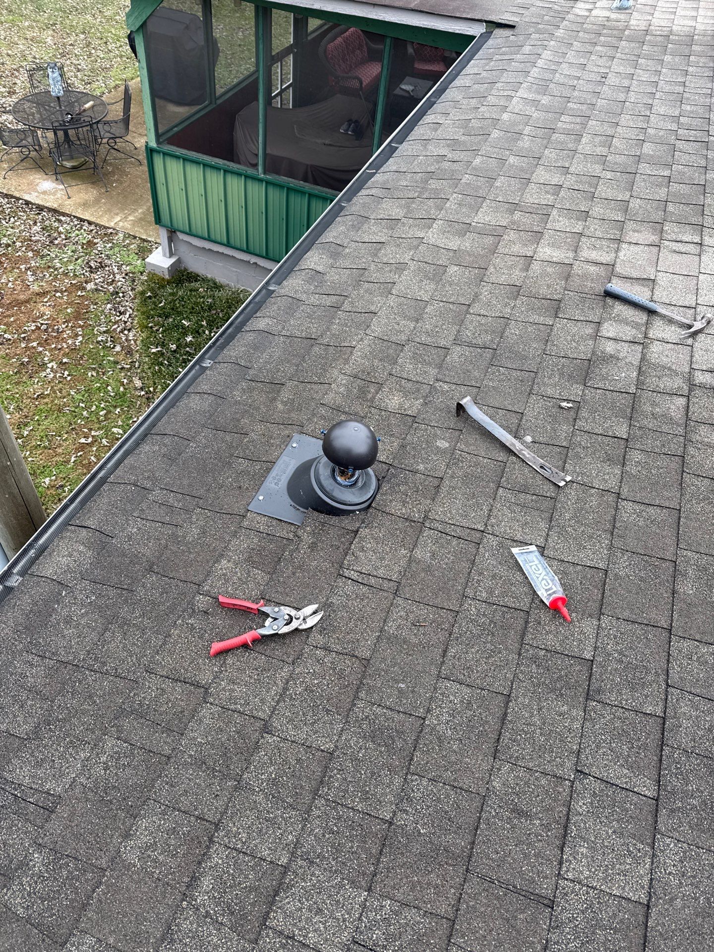 Veteran Roofing Systems Image