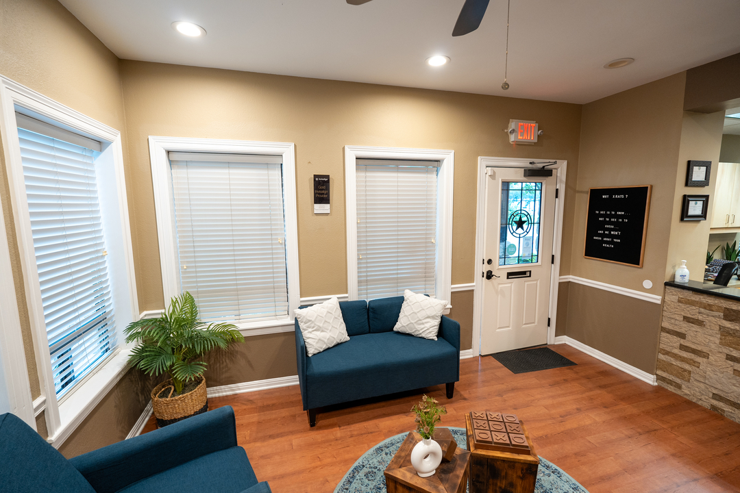 Parmer Lane Family Dentistry Image