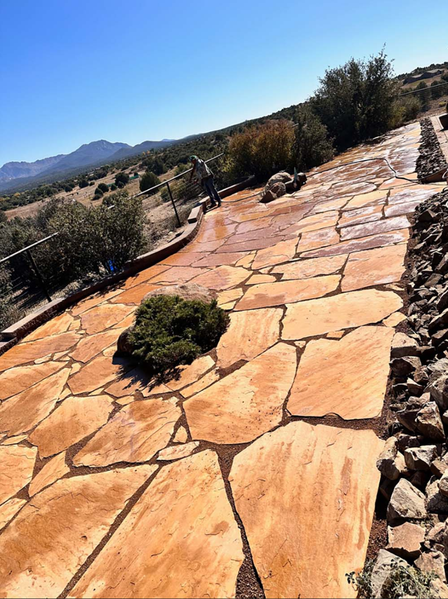 Feather Mountain Landscaping Image