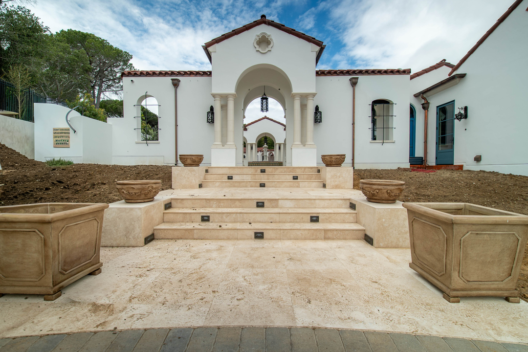 California Tile & Stone Inc Image