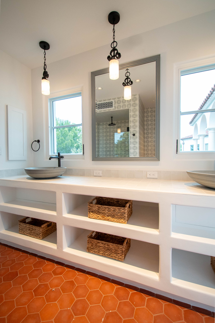 California Tile & Stone Inc Image