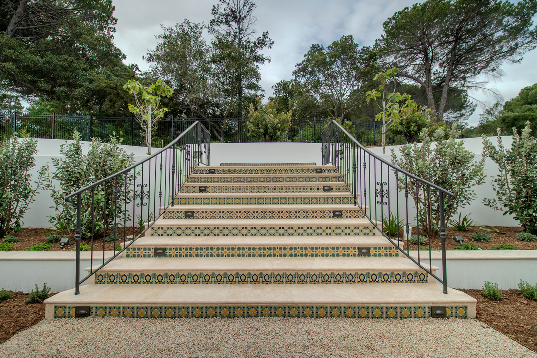 California Tile & Stone Inc Image