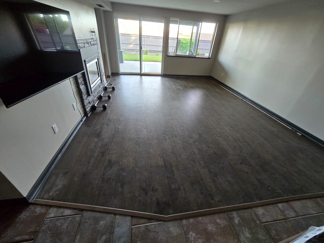 Exterior Experts, llc & Interiors Image