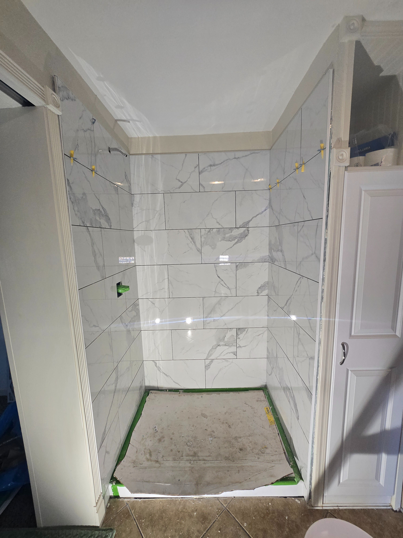 Exterior Experts, llc & Interiors Image