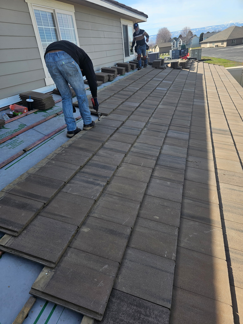 Exterior Experts, llc & Interiors Image