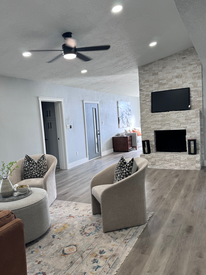 The McFarlane Construction Group Inc Image