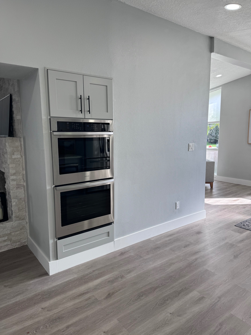 The McFarlane Construction Group Inc Image