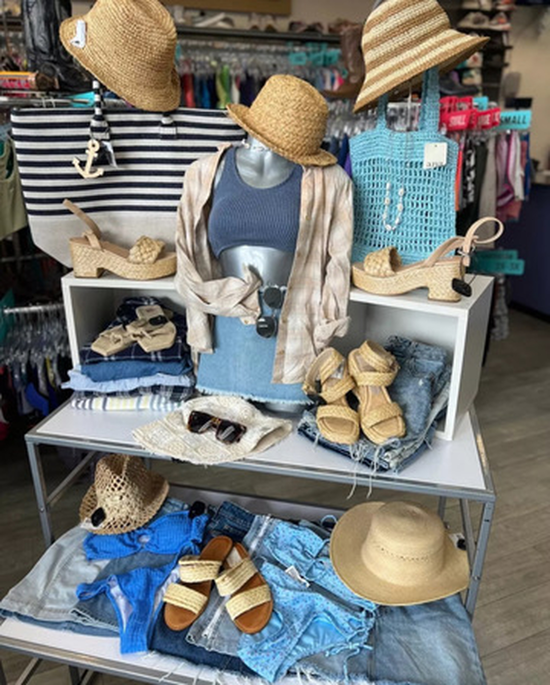 Plato's Closet Escondido Image