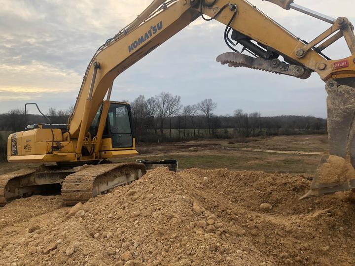 Lewy's Sod, Landscaping & Dirt Work Image