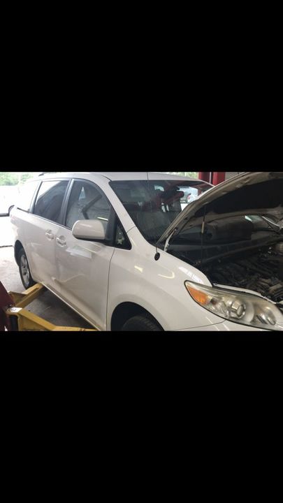 Genesis Auto and Collision Repair, LLC Image