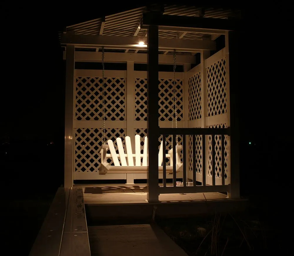 After Dark Landscape Lighting Image