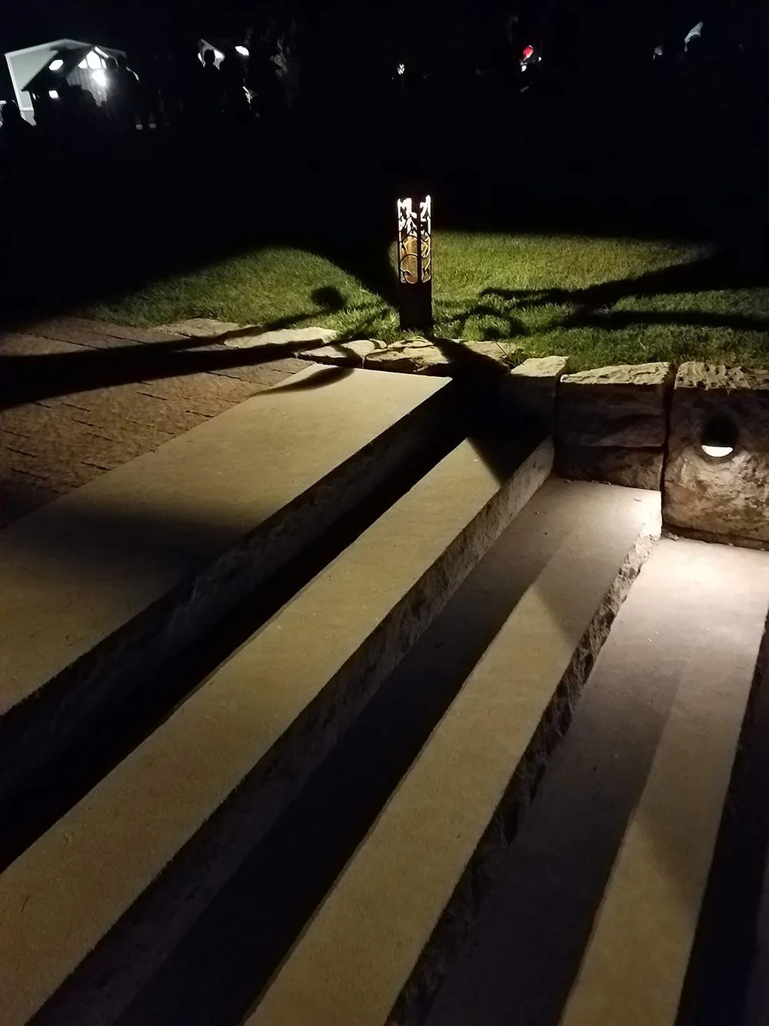 After Dark Landscape Lighting Image