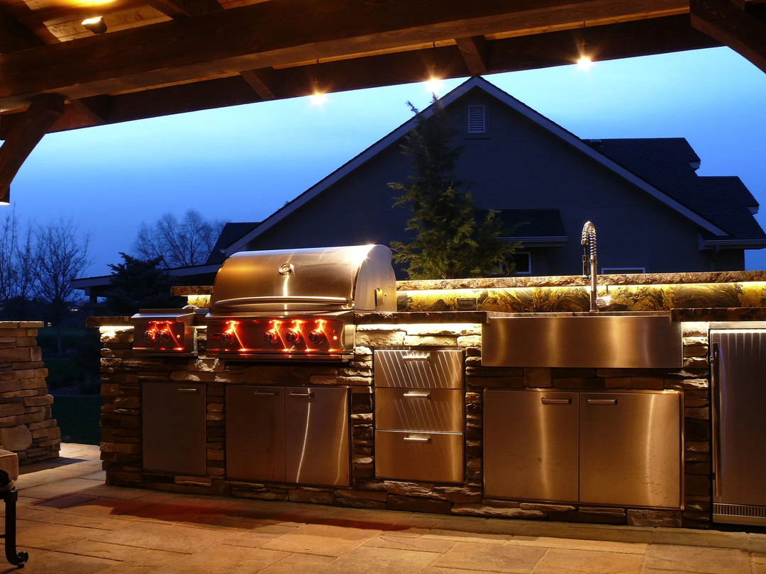 After Dark Landscape Lighting Image