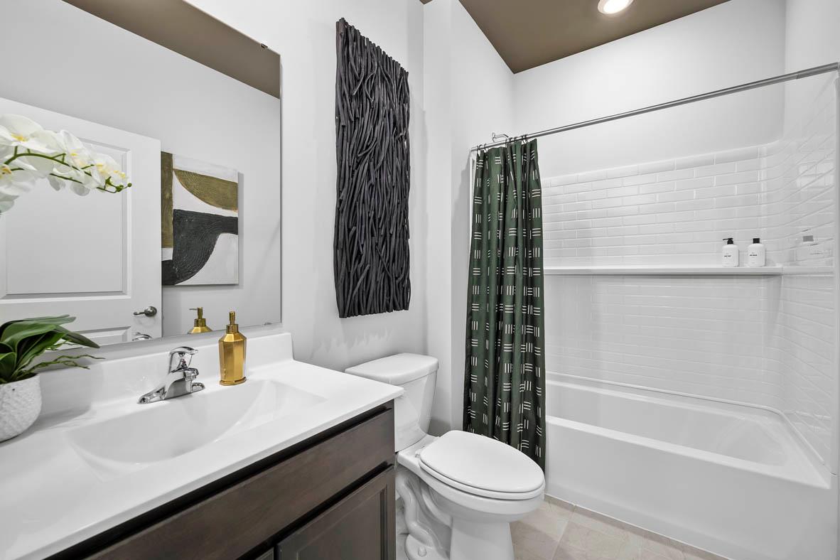 The Grasslands by D.R. Horton - Bartlett, IL