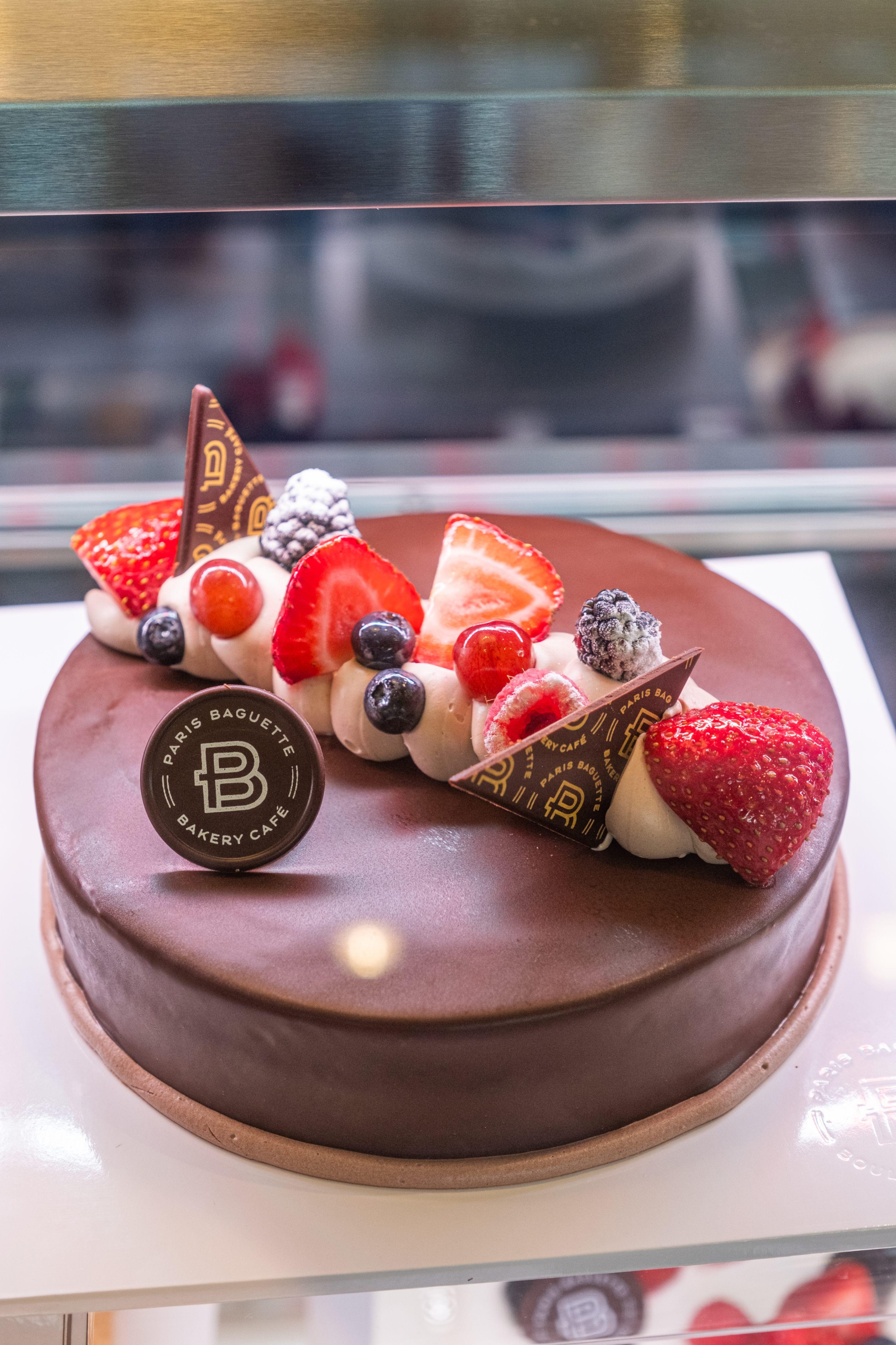 Paris Baguette Image