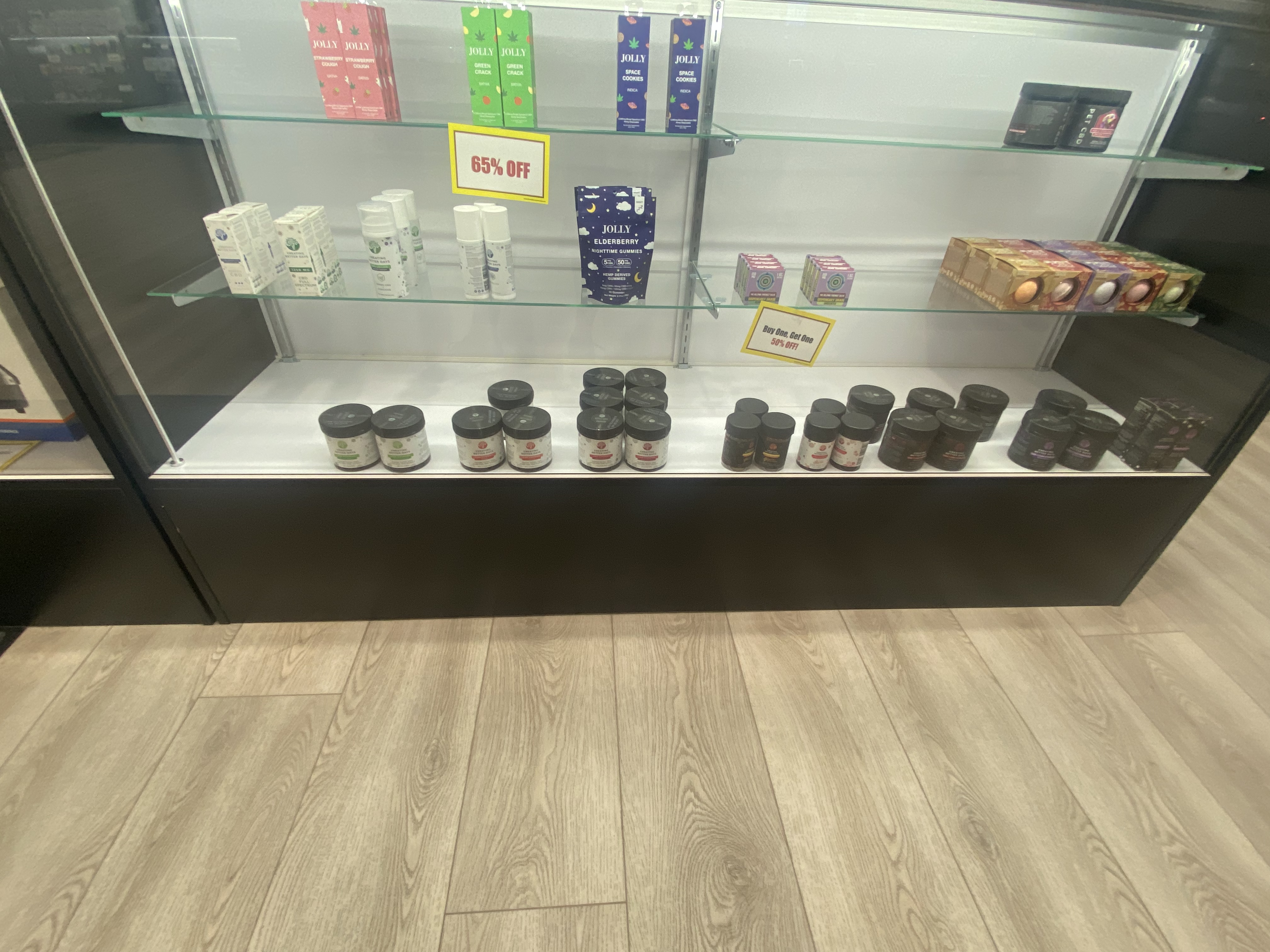 42 Degrees Cannabis Dispensary Image