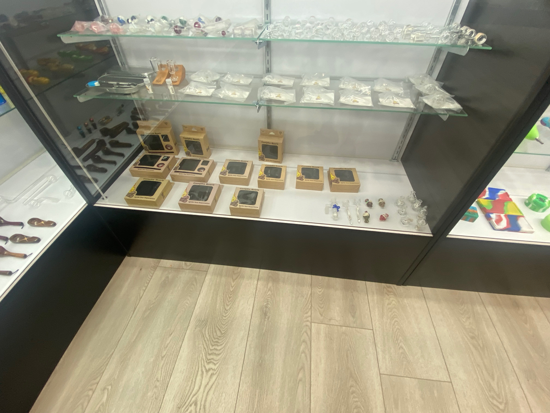 42 Degrees Cannabis Dispensary Image