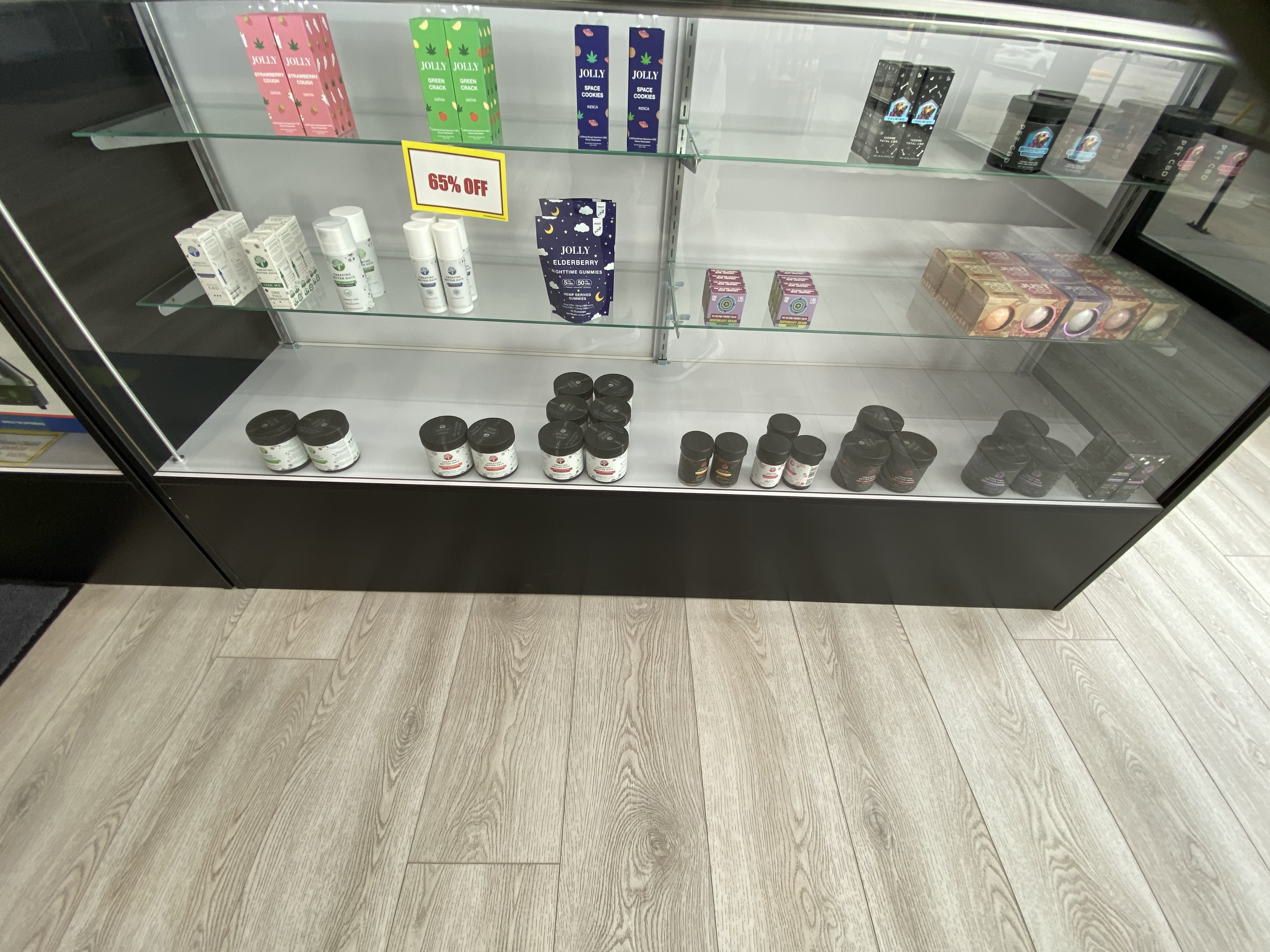 42 Degrees Cannabis Dispensary Image