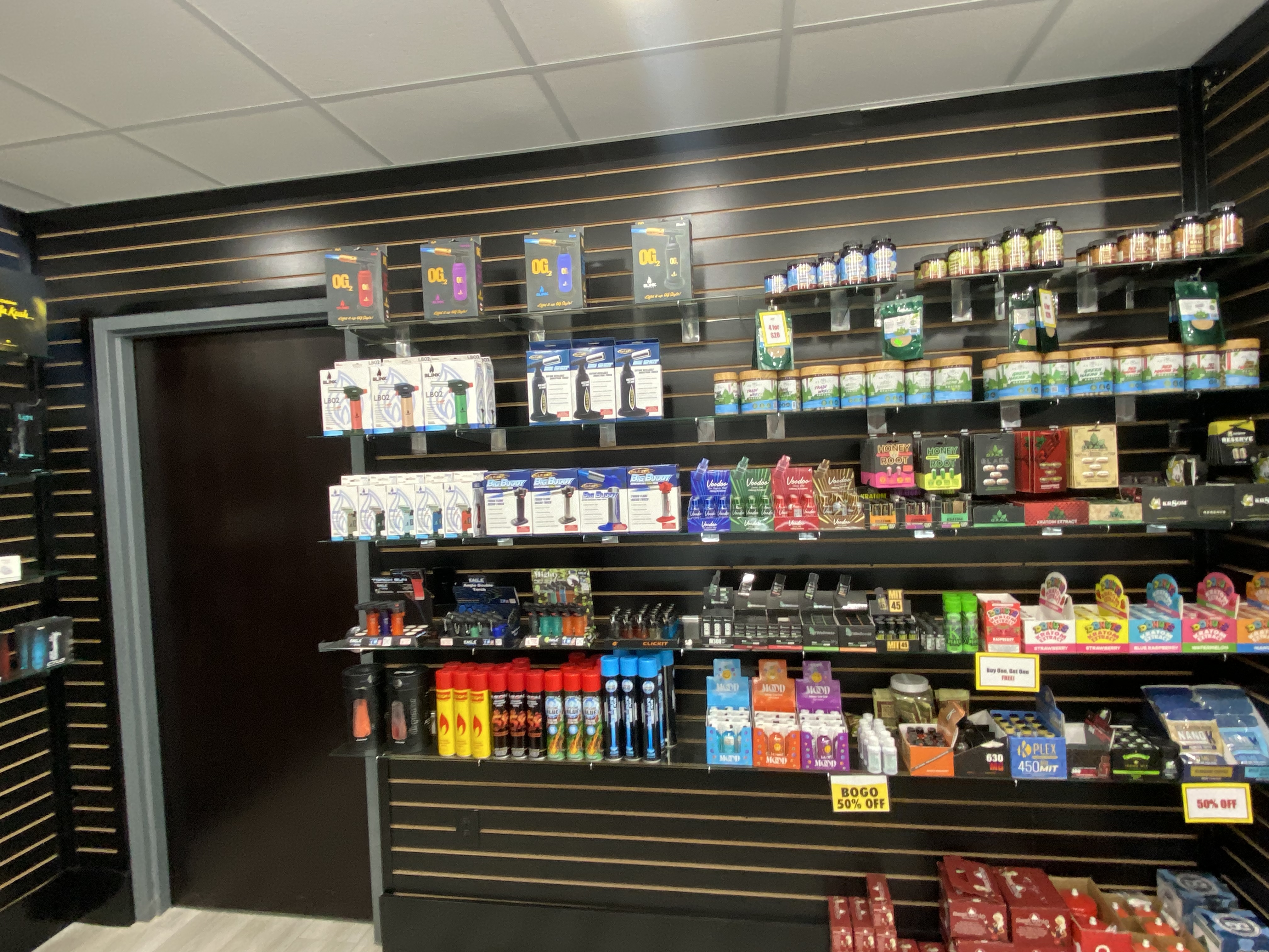 42 Degrees Cannabis Dispensary Image