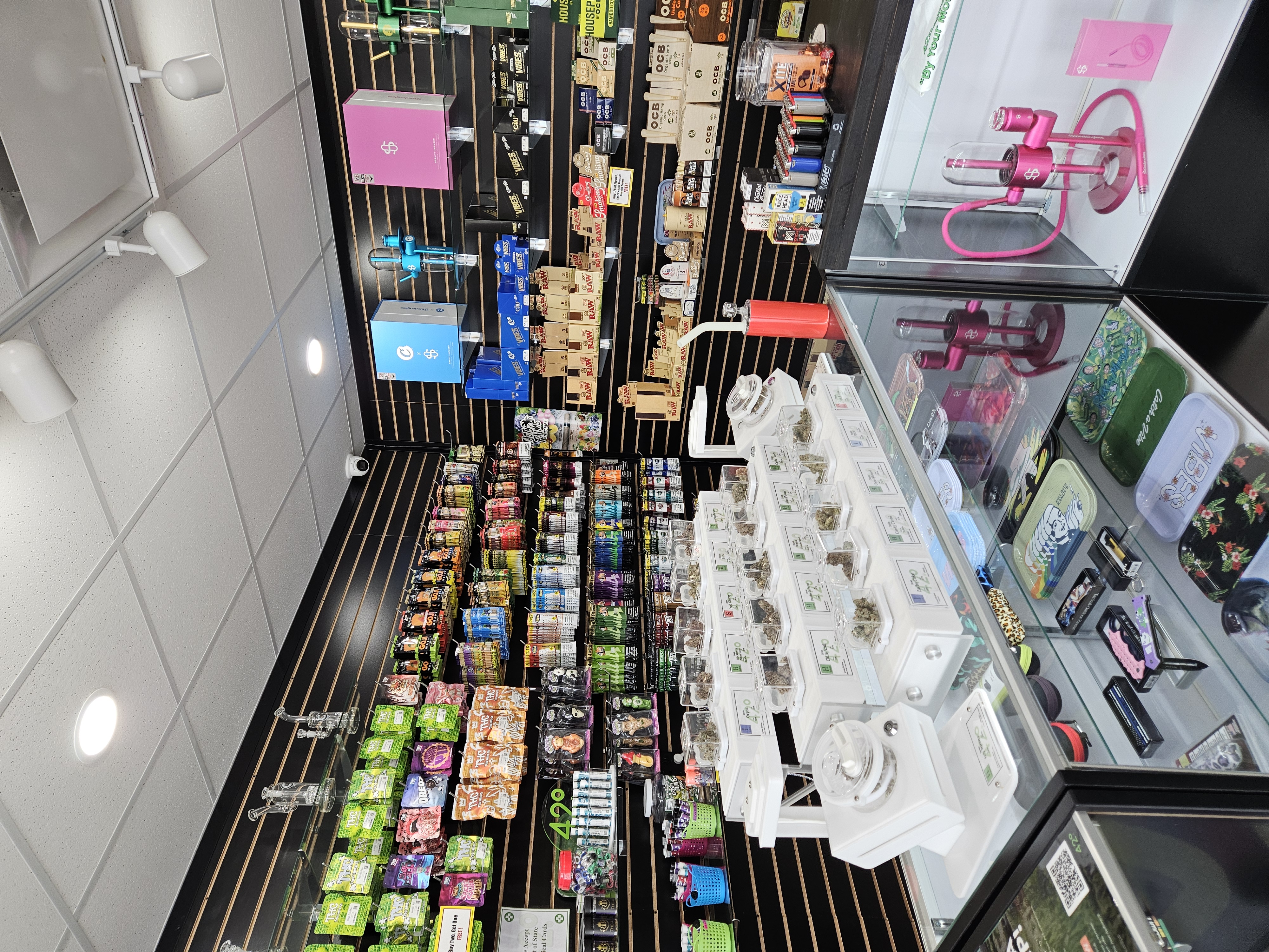 42 Degrees Cannabis Dispensary Image