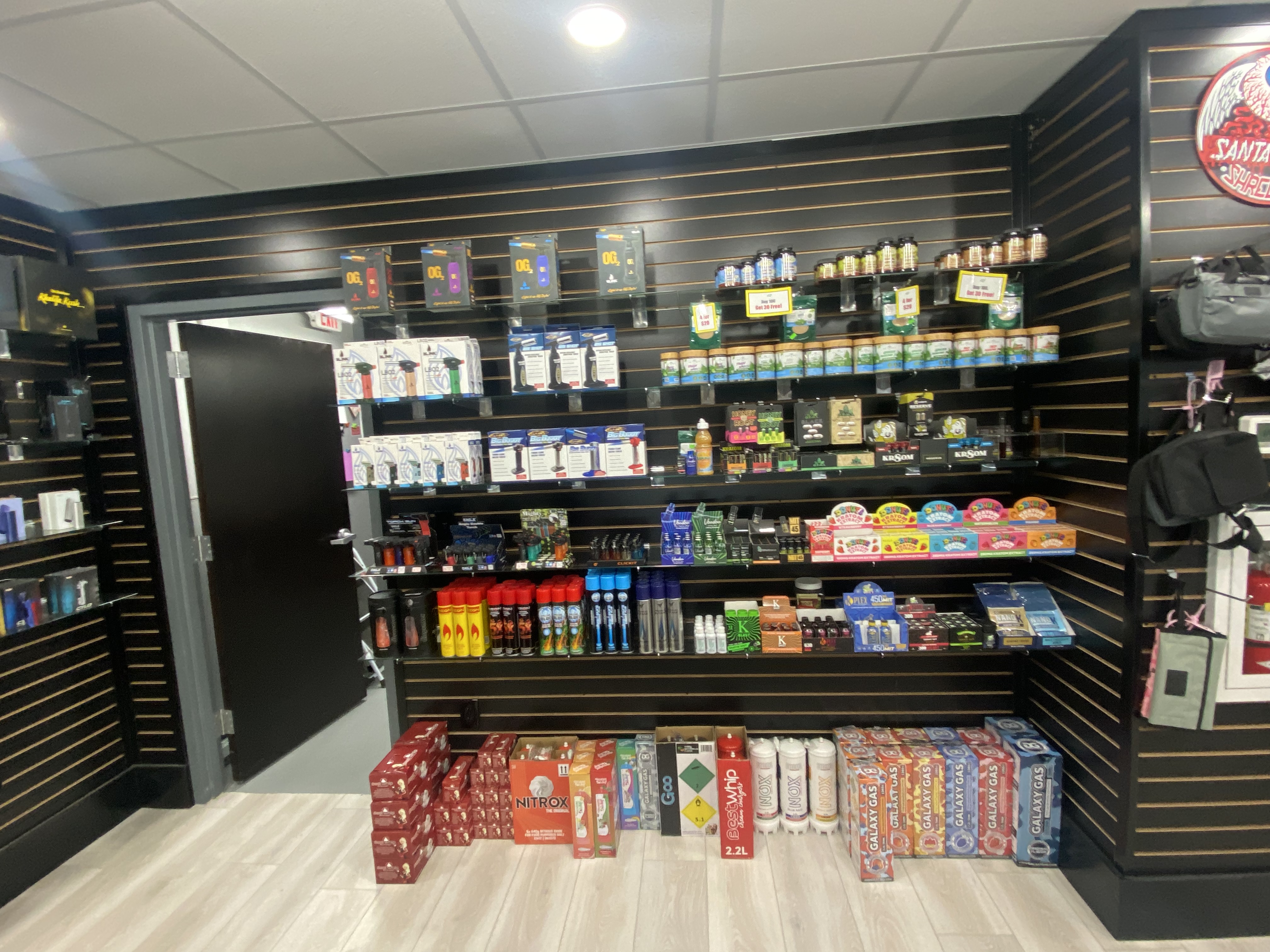 42 Degrees Cannabis Dispensary Image