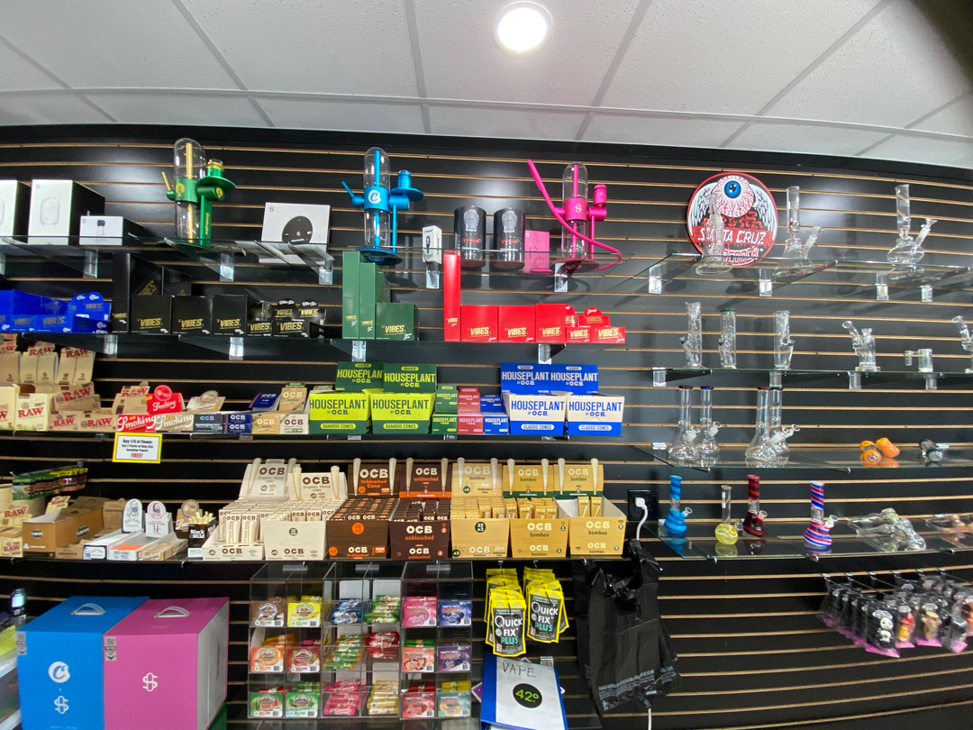 42 Degrees Cannabis Dispensary Image