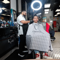 Vinny's Barbershop Image