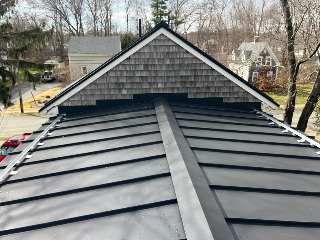 Classic Metal Roofs Image