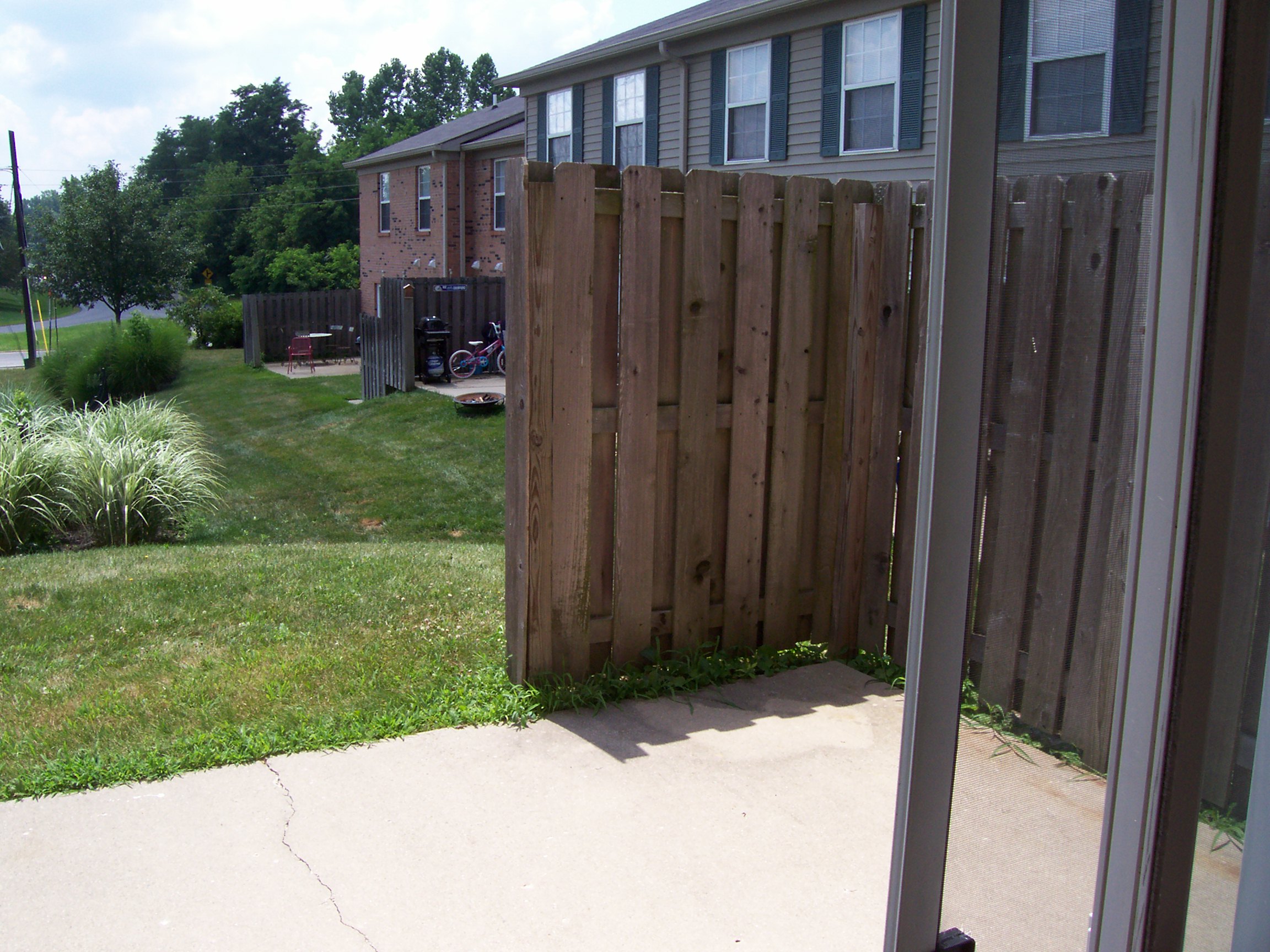 Lions Creek Apartments Image