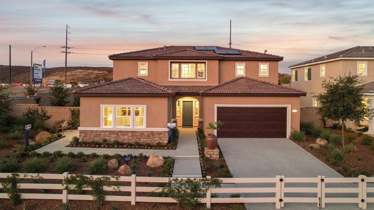 Avalino by D.R. Horton Image